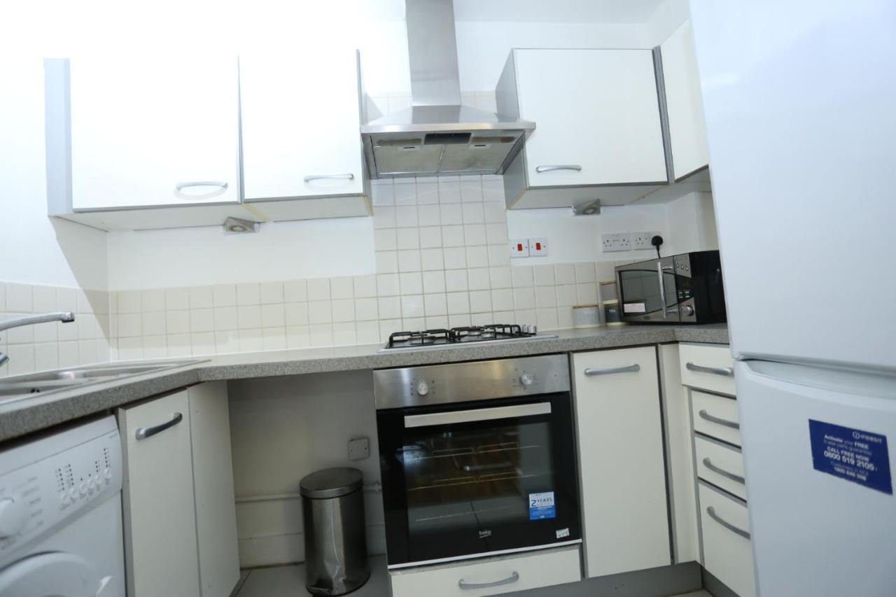 Lovely View 2 Beds 2 Bath Apartment, لندن المظهر الخارجي الصورة