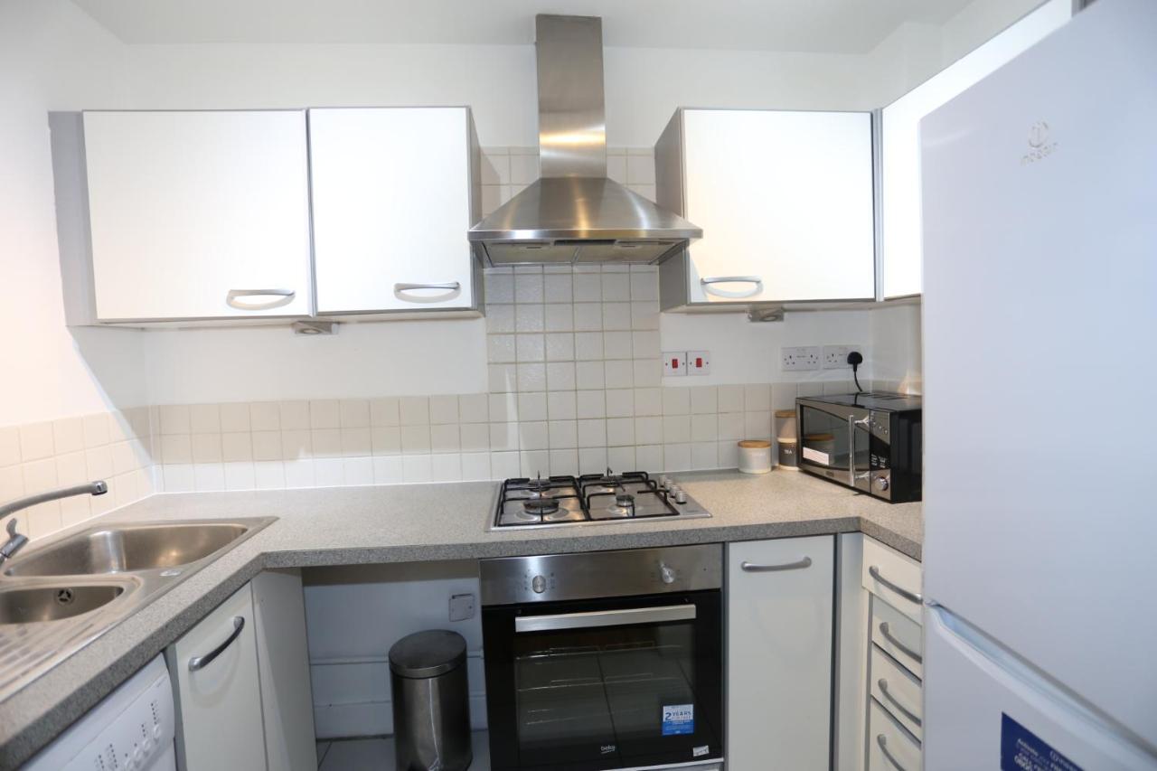 Lovely View 2 Beds 2 Bath Apartment, لندن المظهر الخارجي الصورة